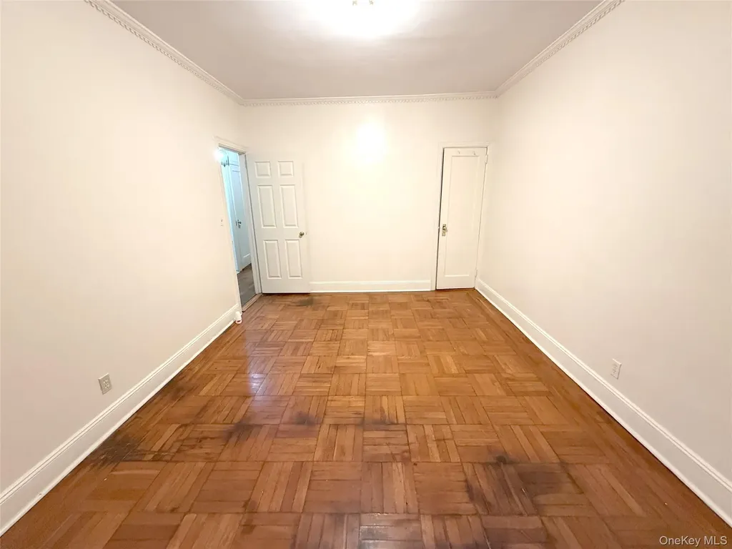 8818 Avenue A Brooklyn NY 11236