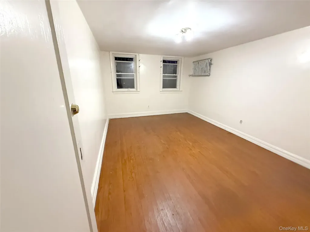 8818 Avenue A Brooklyn NY 11236