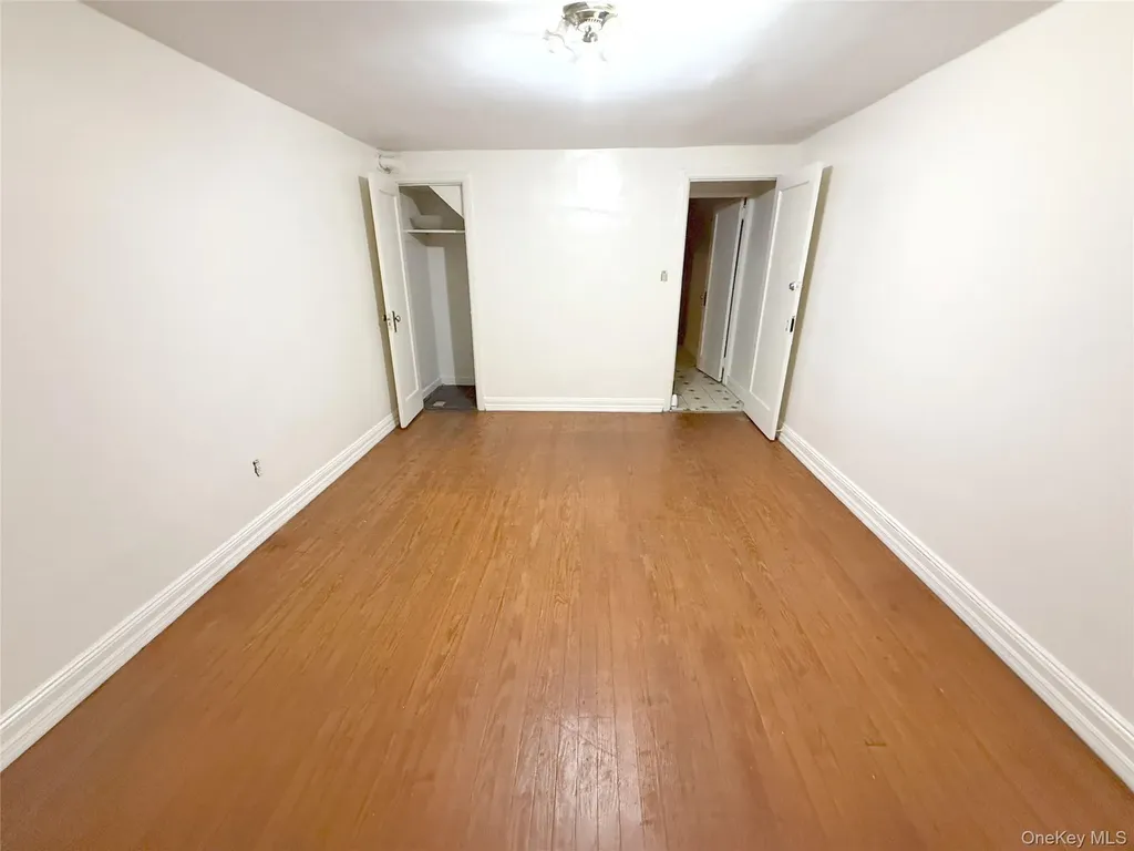 8818 Avenue A Brooklyn NY 11236