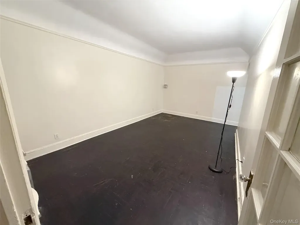 8818 Avenue A Brooklyn NY 11236