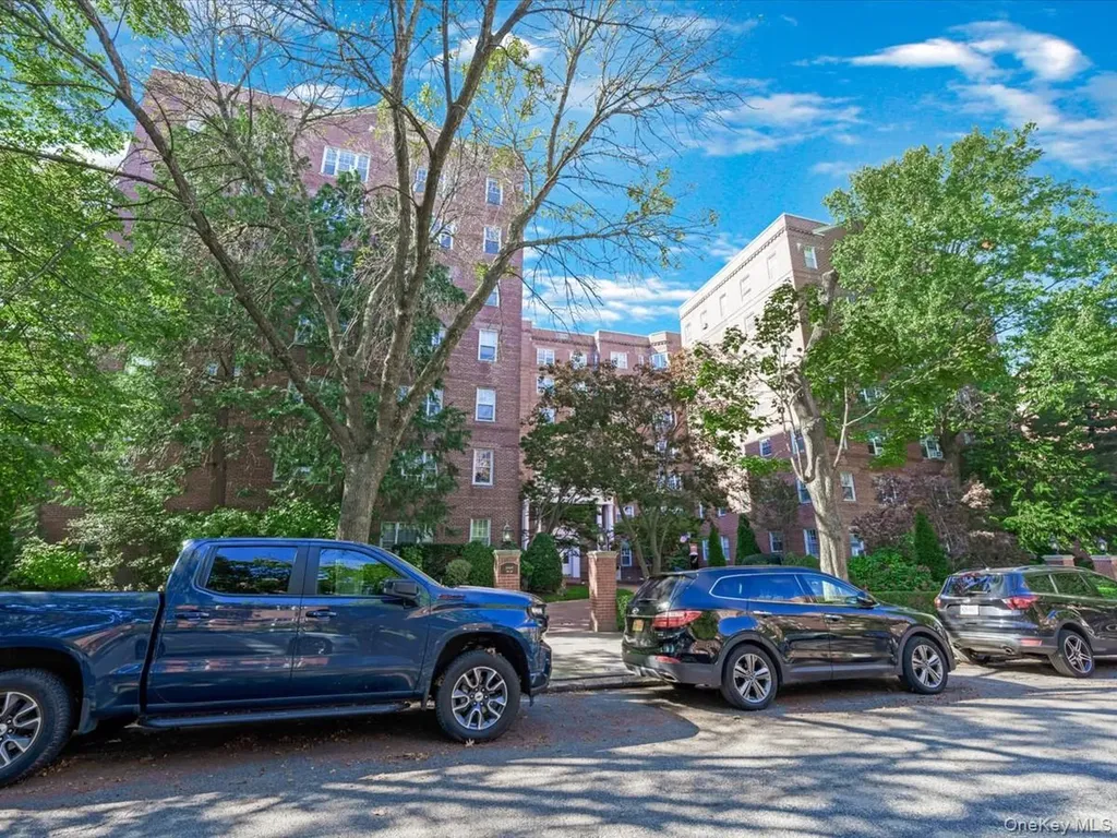 76-36 113th Street Forest Hills NY 11375