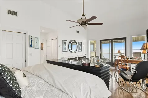 27 Mohring Bay Court Bayville NY 11709