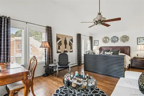 27 Mohring Bay Court Bayville NY 11709