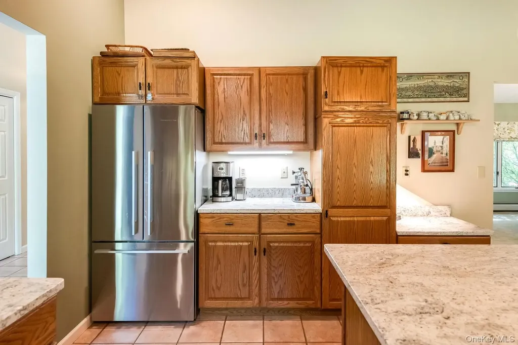 10 Glen View Drive Red Hook NY 12571