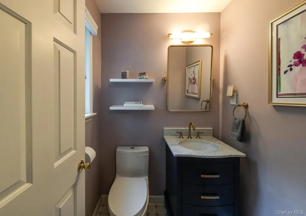 10 Glen View Drive Red Hook NY 12571