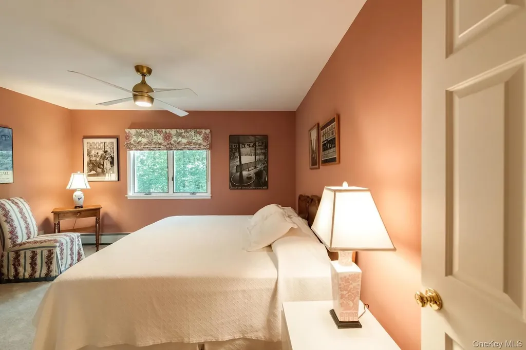 10 Glen View Drive Red Hook NY 12571
