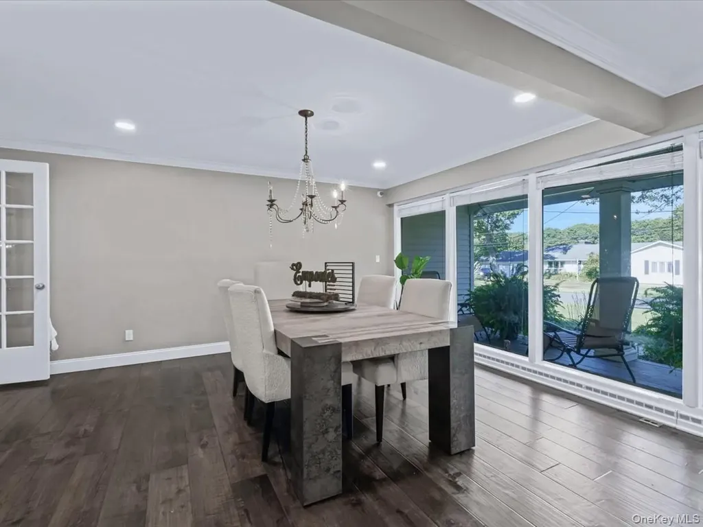 28 S Pinelake Drive Patchogue NY 11772
