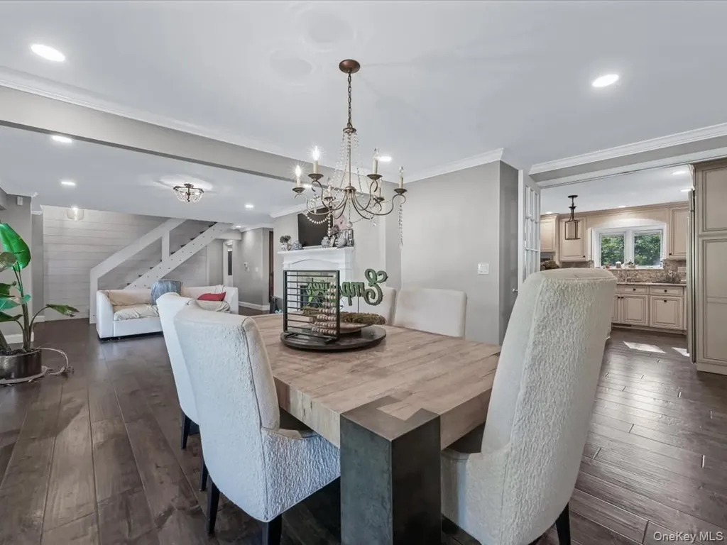 28 S Pinelake Drive Patchogue NY 11772
