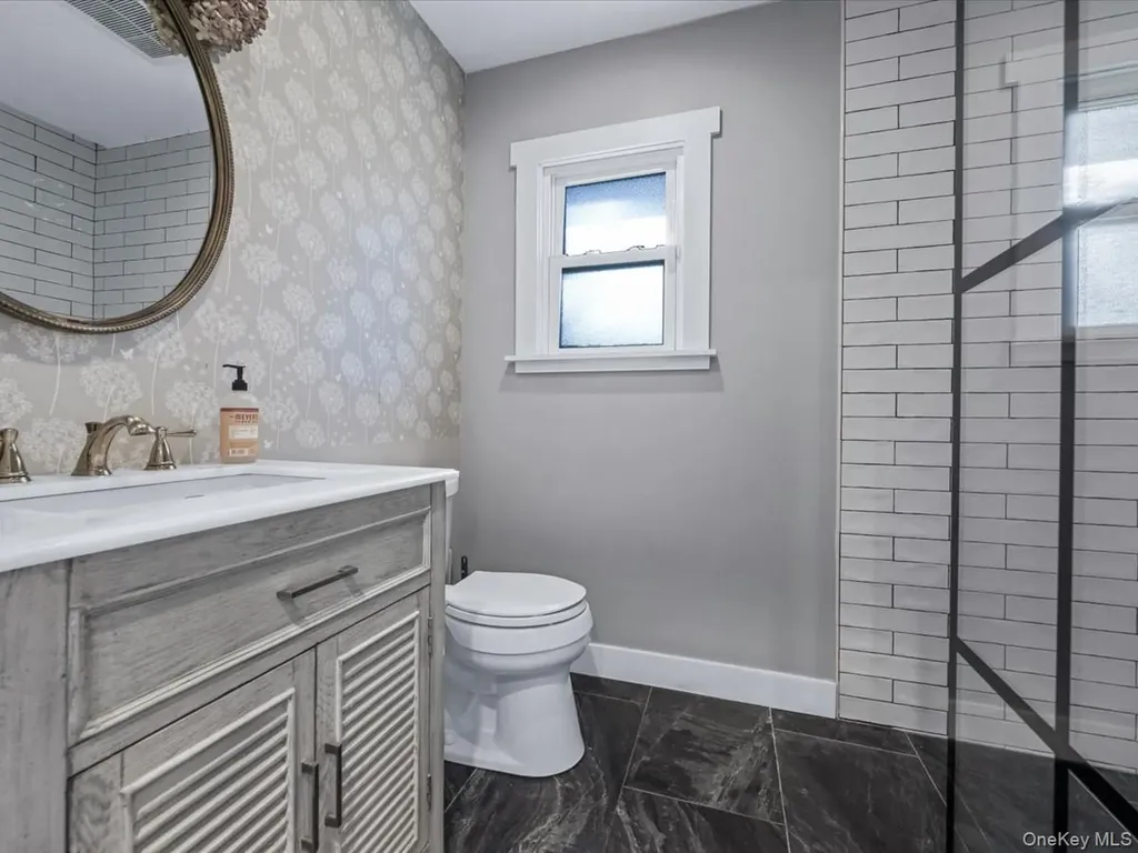28 S Pinelake Drive Patchogue NY 11772