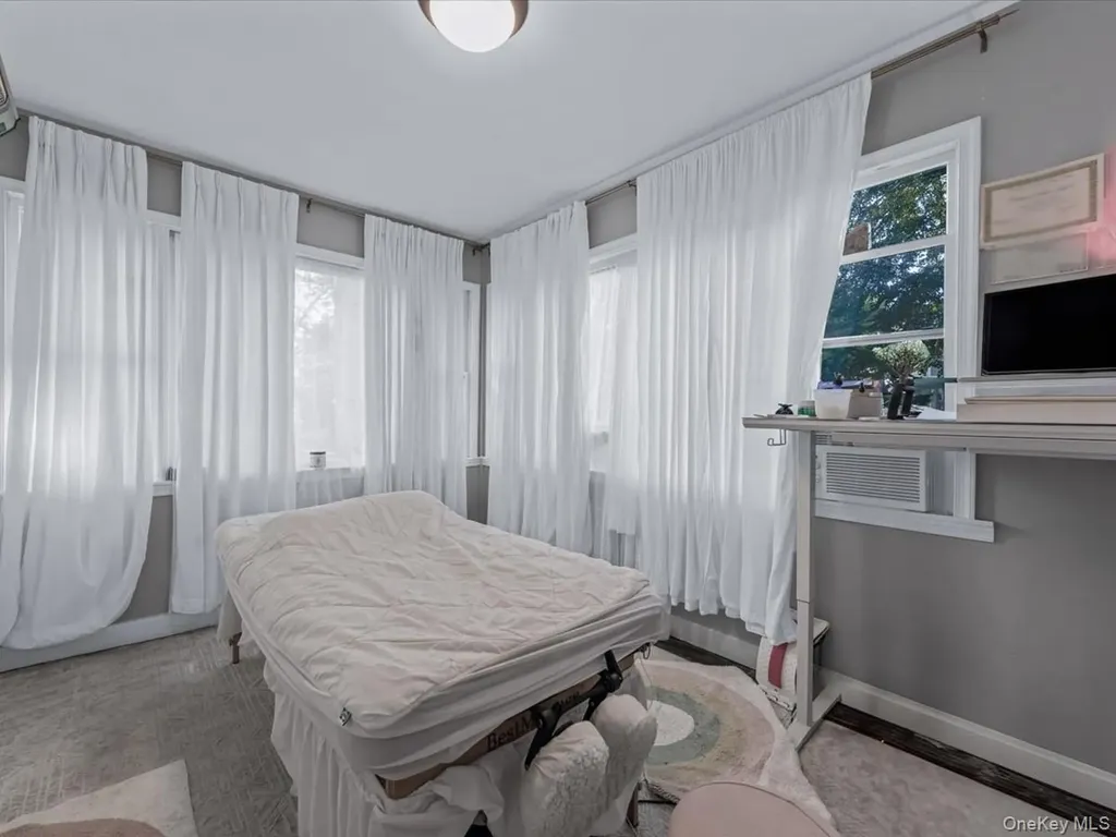 28 S Pinelake Drive Patchogue NY 11772