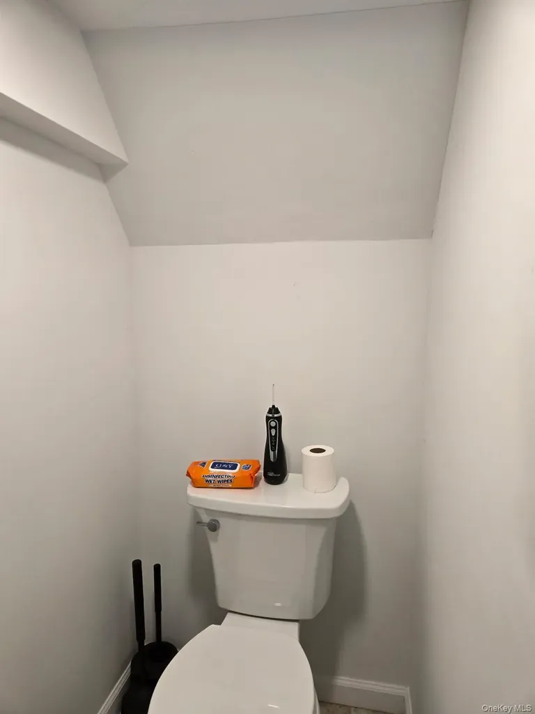 278 Ashford Street Brooklyn NY 11207