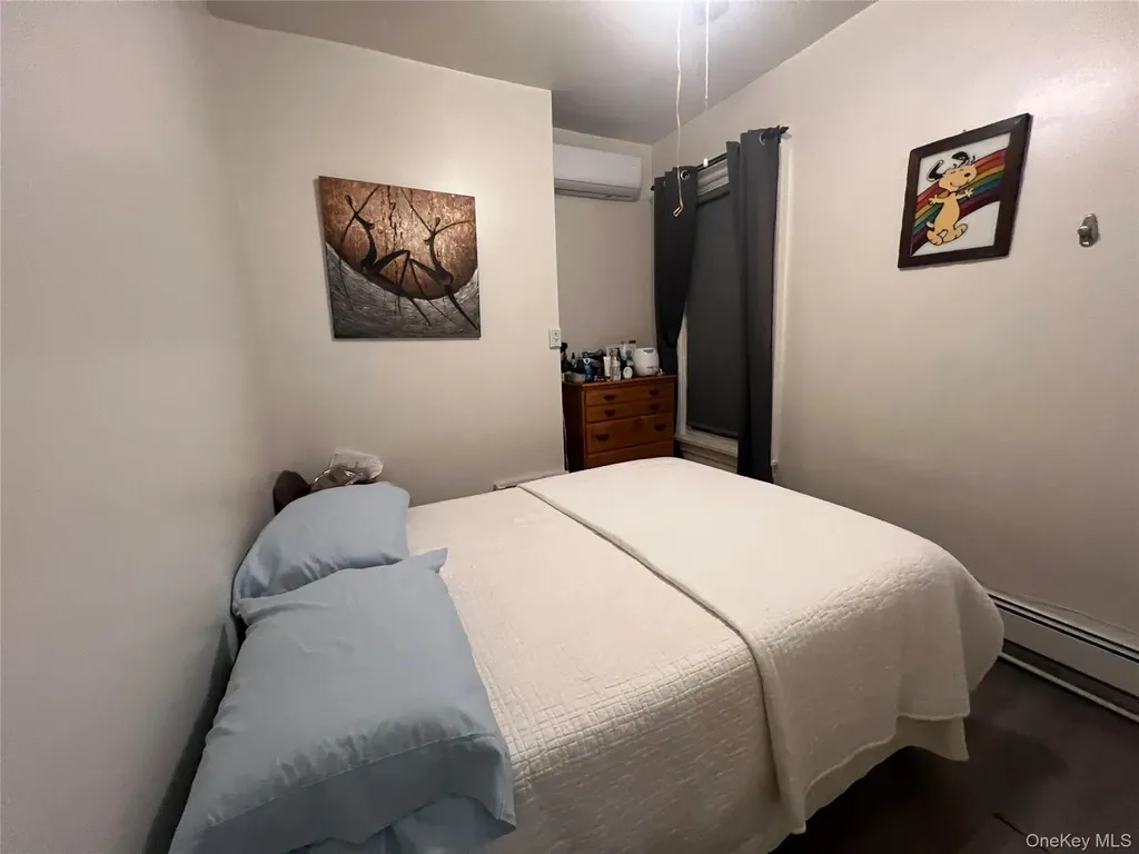 278 Ashford Street Brooklyn NY 11207