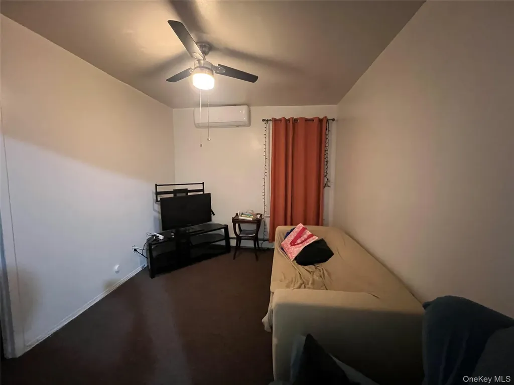278 Ashford Street Brooklyn NY 11207