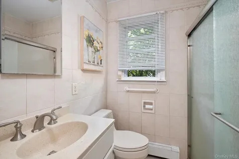 669 Seaman Avenue Baldwin NY 11510