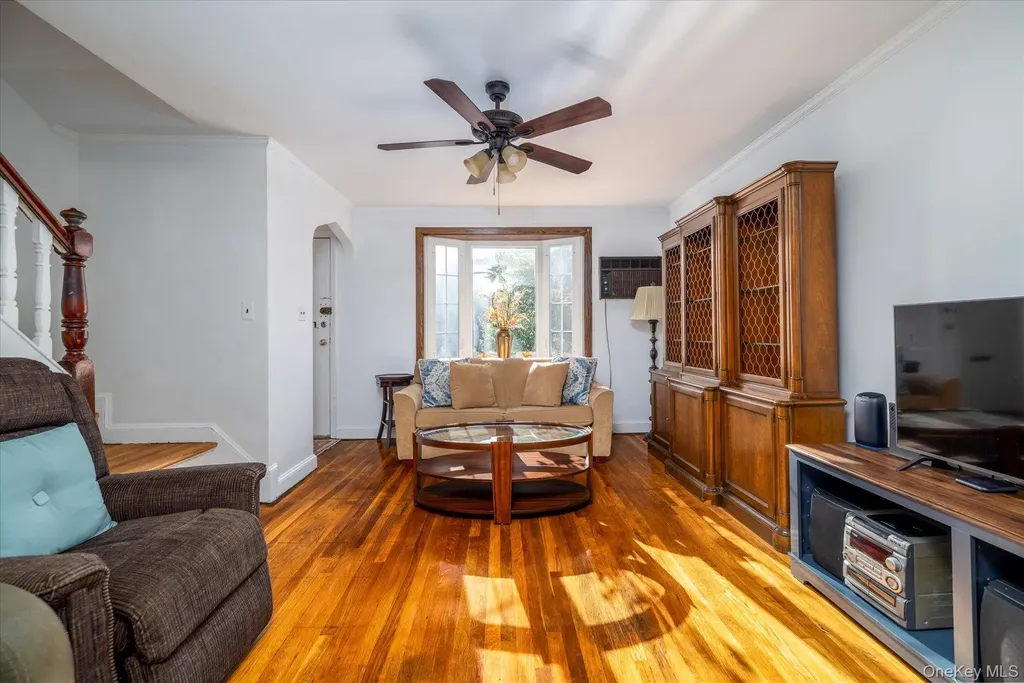 2068 28th Street Astoria NY 11105