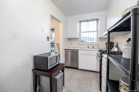 2068 28th Street Astoria NY 11105