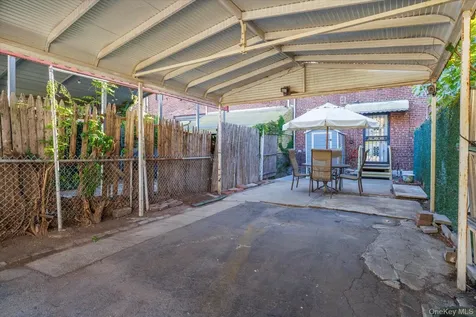 2068 28th Street Astoria NY 11105