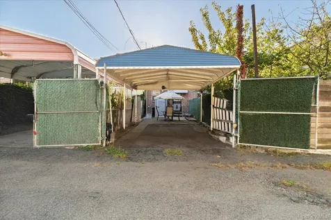 2068 28th Street Astoria NY 11105