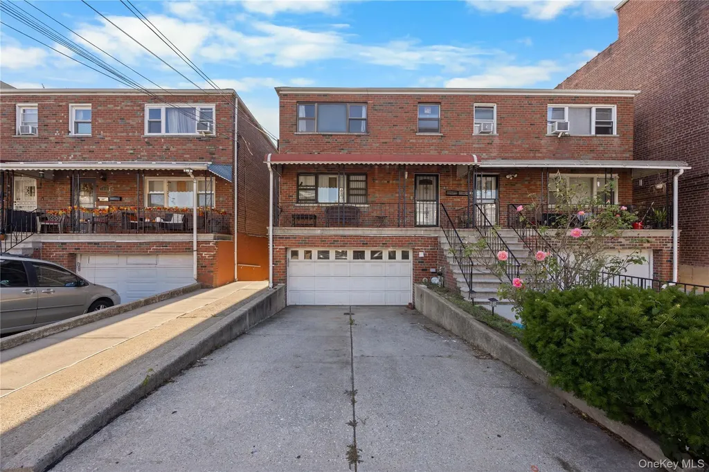 1815 Mahan Avenue Bronx NY 10461