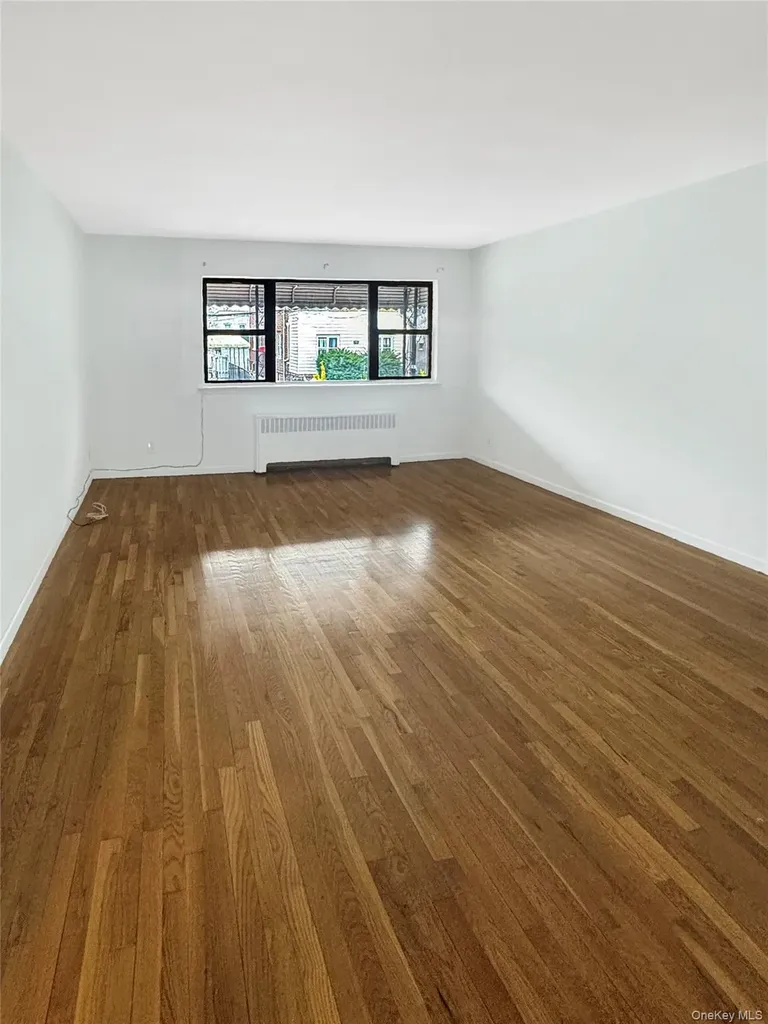 1815 Mahan Avenue Bronx NY 10461