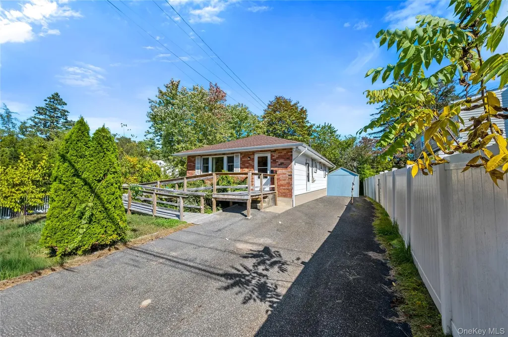 1369 Pine Drive Bay Shore NY 11706