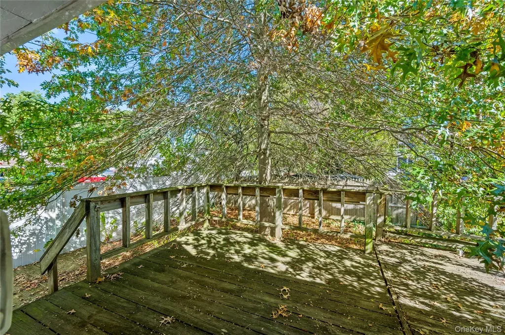 1369 Pine Drive Bay Shore NY 11706