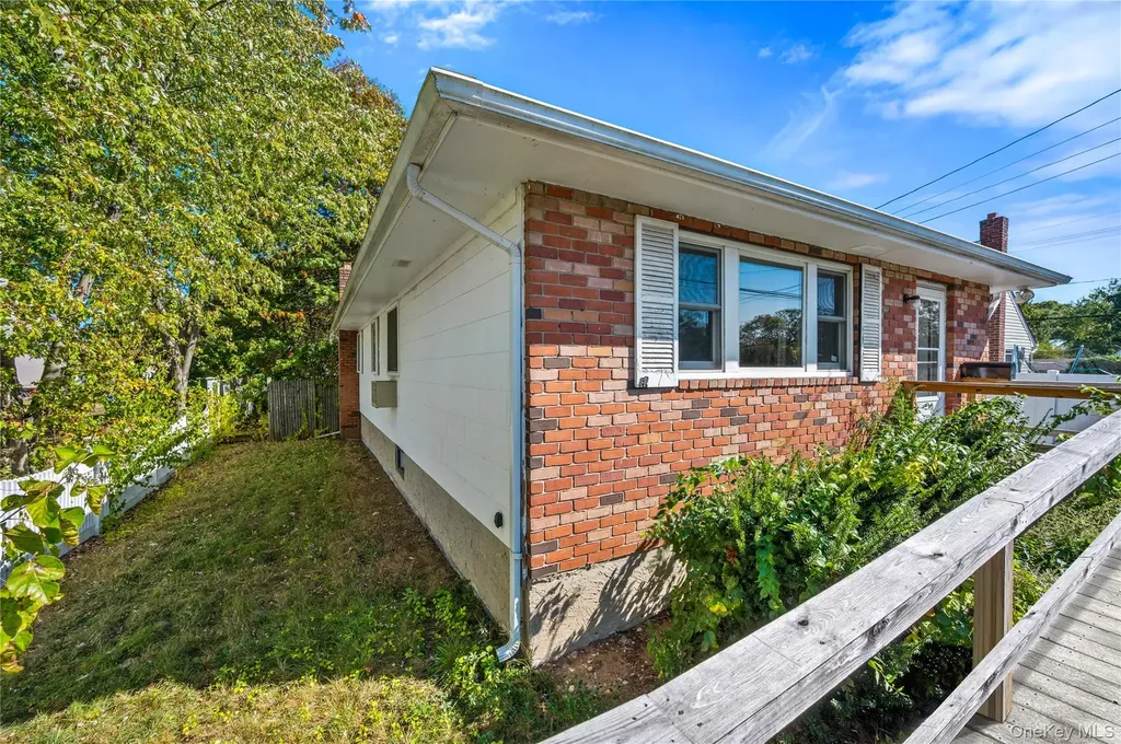 1369 Pine Drive Bay Shore NY 11706