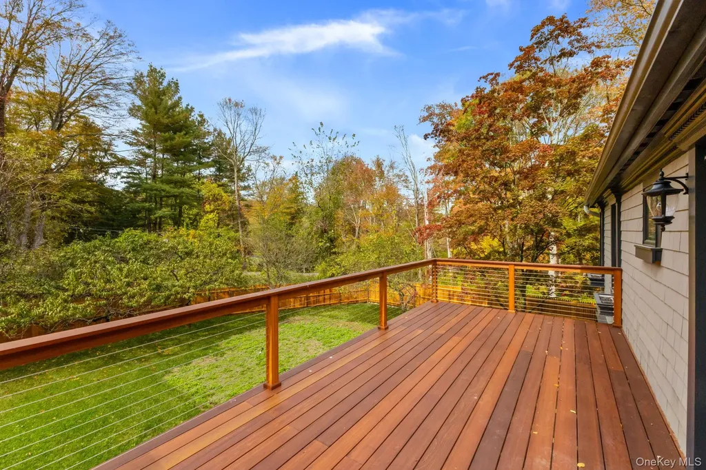 675 Quaker Road Chappaqua NY 10514