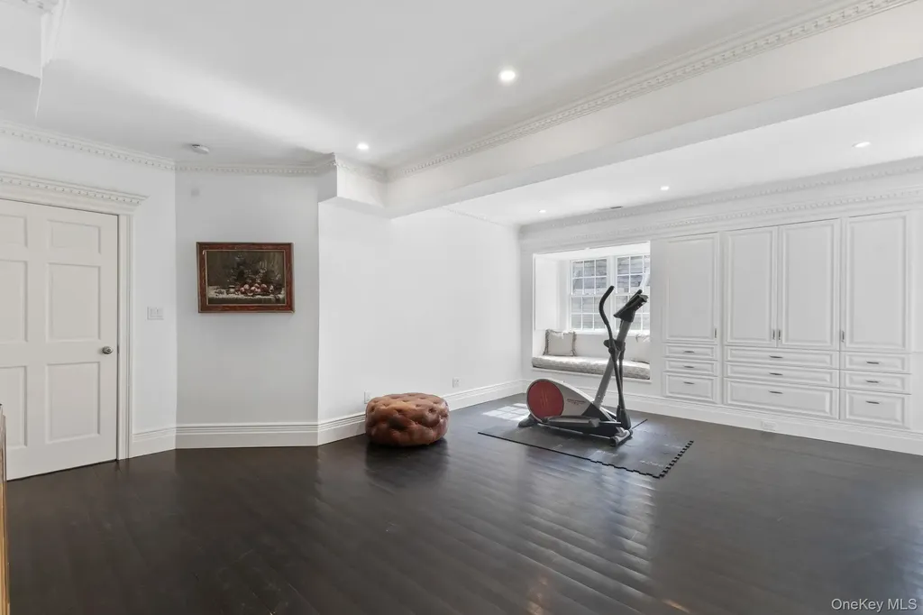 675 Quaker Road Chappaqua NY 10514