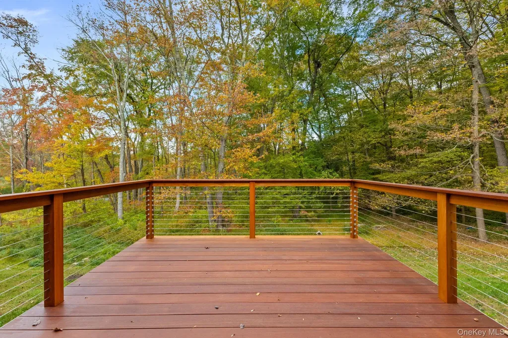 675 Quaker Road Chappaqua NY 10514