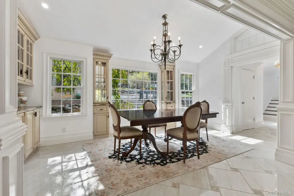 675 Quaker Road Chappaqua NY 10514