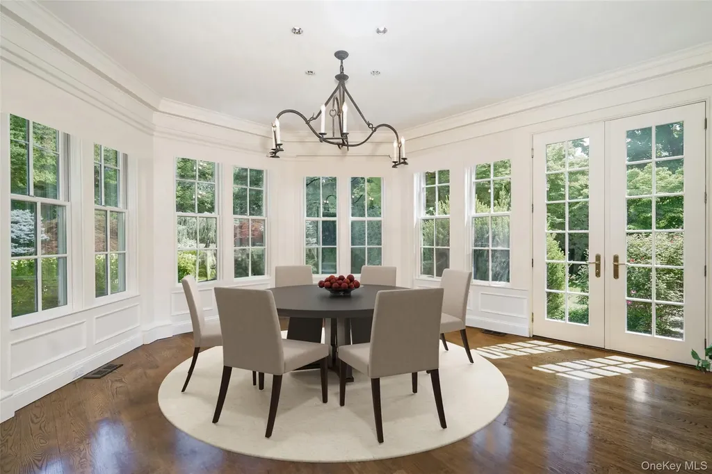 8 Cooper Road Scarsdale NY 10583