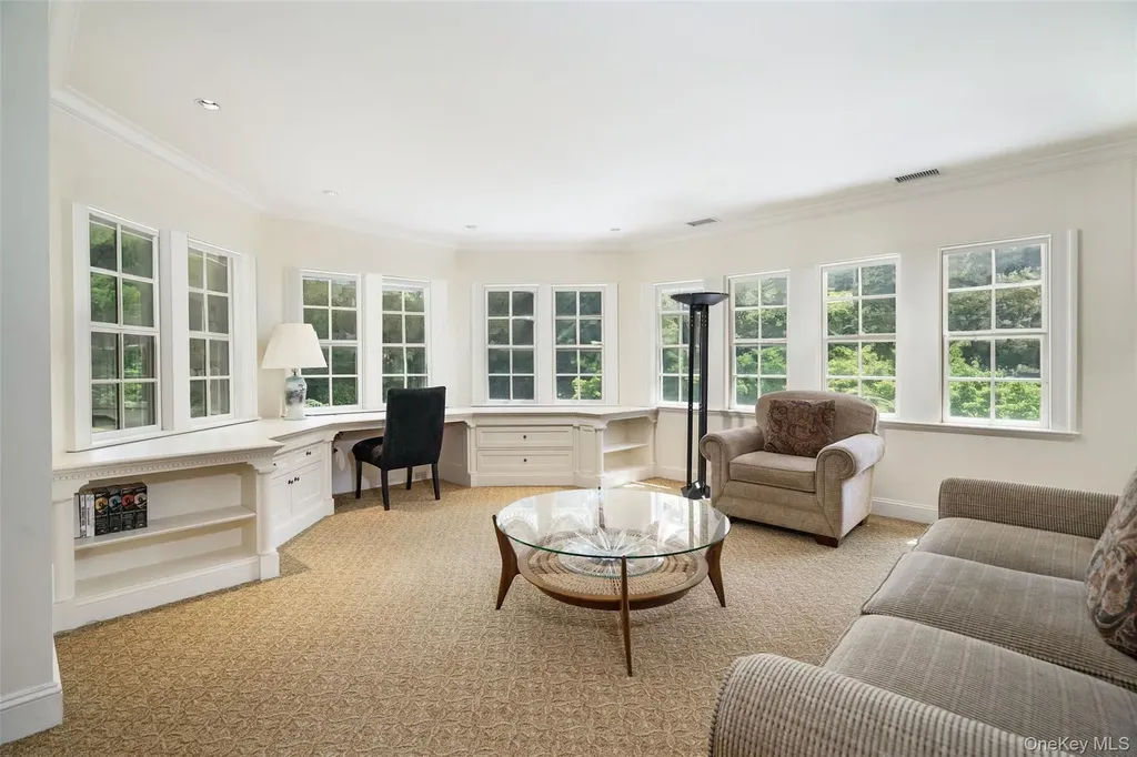 8 Cooper Road Scarsdale NY 10583