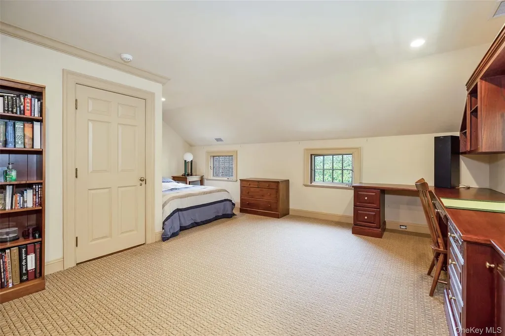 8 Cooper Road Scarsdale NY 10583