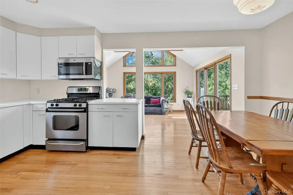 24 Beverly Road Mount Kisco NY 10549