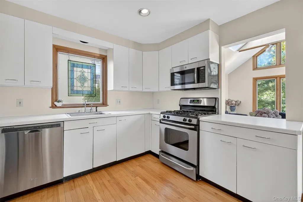 24 Beverly Road Mount Kisco NY 10549