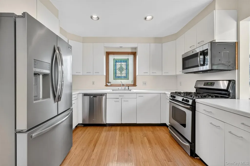 24 Beverly Road Mount Kisco NY 10549