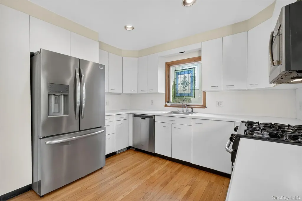 24 Beverly Road Mount Kisco NY 10549