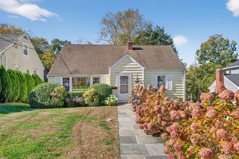 24 Beverly Road Mount Kisco NY 10549