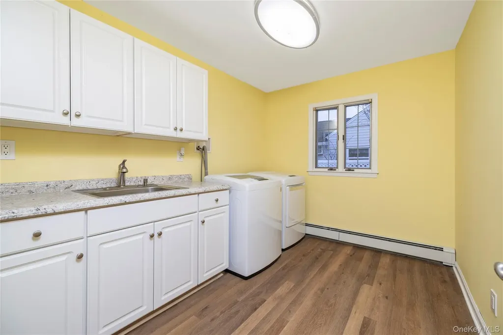 485 Farm Ranch Road W Bethpage NY 11714