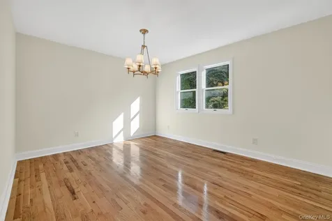 13 Yates Avenue Ossining NY 10562