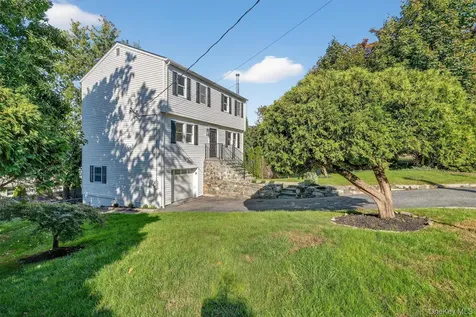 13 Yates Avenue Ossining NY 10562