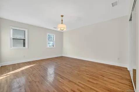 13 Yates Avenue Ossining NY 10562