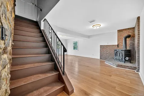 13 Yates Avenue Ossining NY 10562