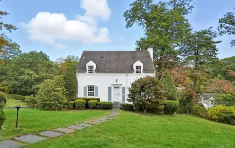 21 Braxmar Drive S Harrison NY 10528