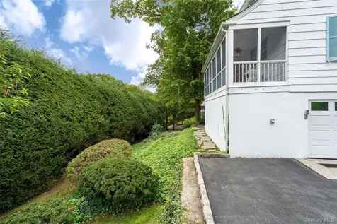 21 Braxmar Drive S Harrison NY 10528