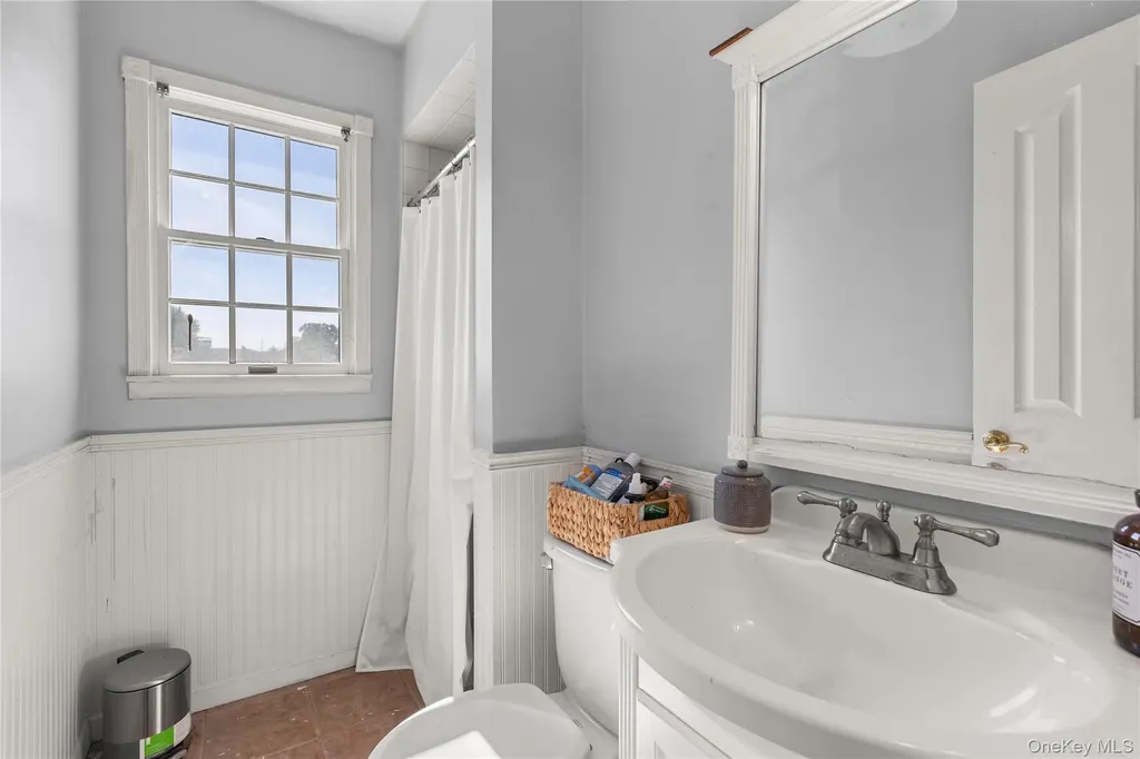 1023 Carll Drive Bay Shore NY 11706
