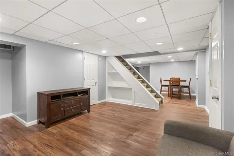 1023 Carll Drive Bay Shore NY 11706