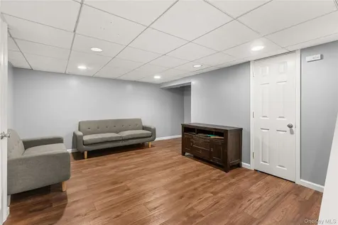 1023 Carll Drive Bay Shore NY 11706