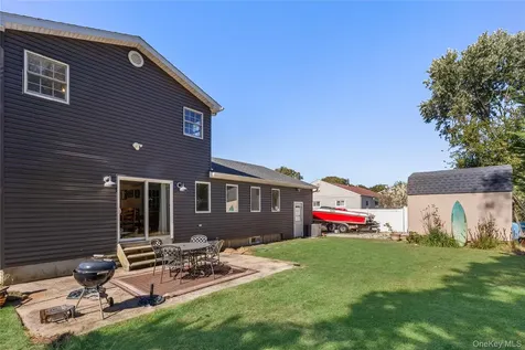 1023 Carll Drive Bay Shore NY 11706